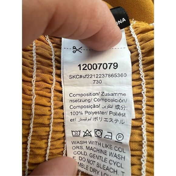 Shein Blouse - Picture 4 of 4